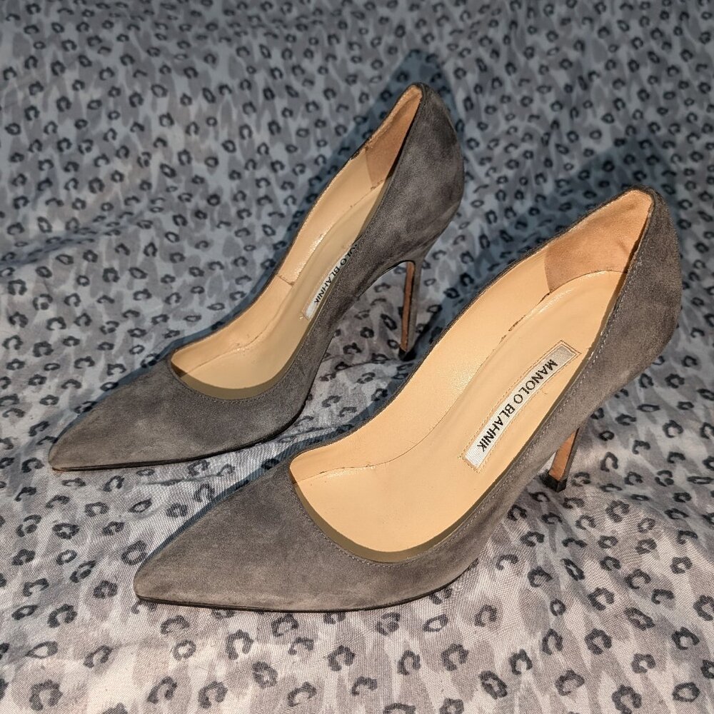Manolo Blahnik Gray Suede Pointed-Toe Pumps